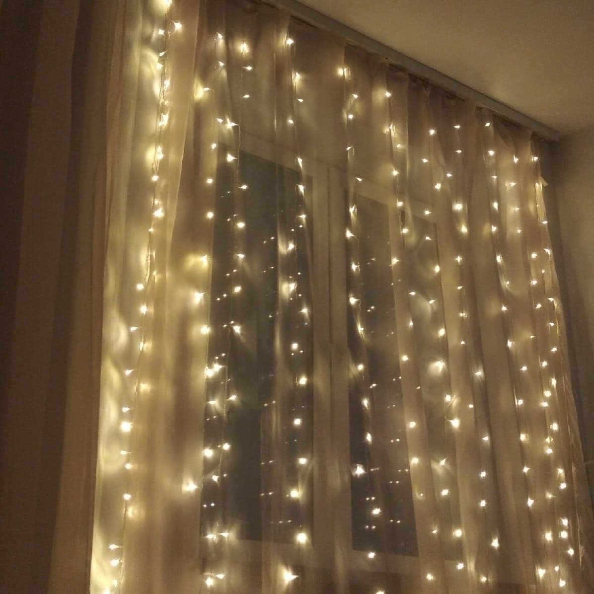 Kurtyna ciepłe światło LED